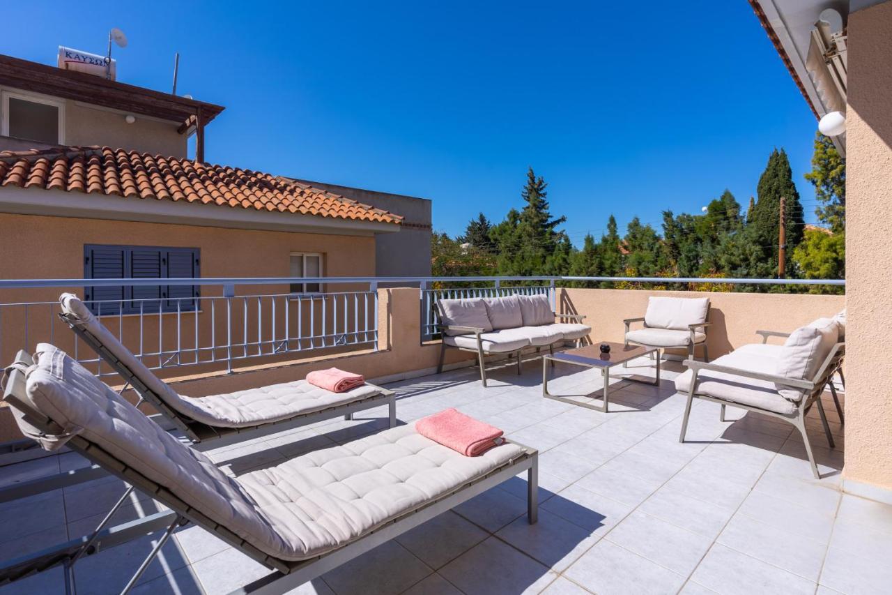 Summer Breeze Holiday Apartment With Pool Pafos Dış mekan fotoğraf