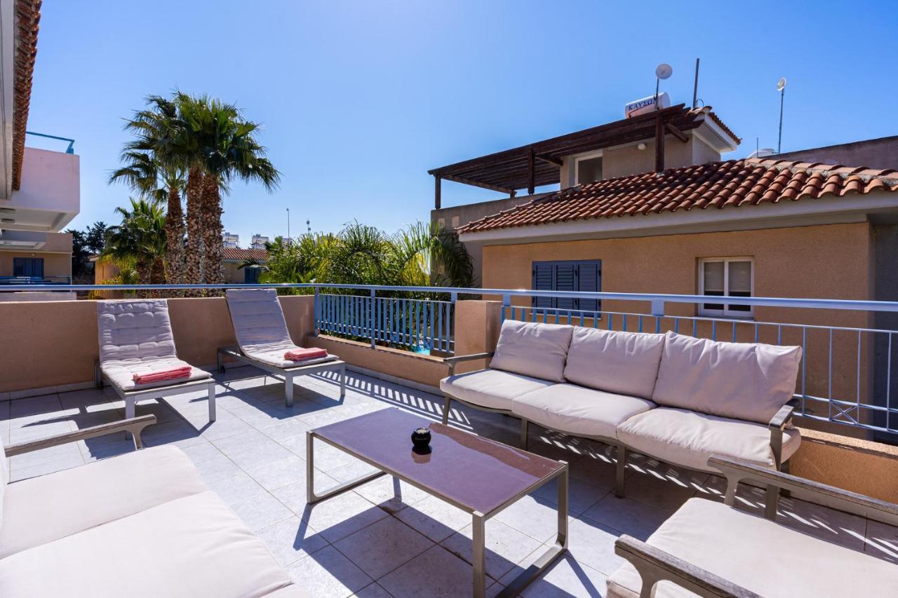 Summer Breeze Holiday Apartment With Pool Pafos Dış mekan fotoğraf